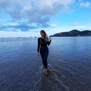 Meet your Posher, Ninette